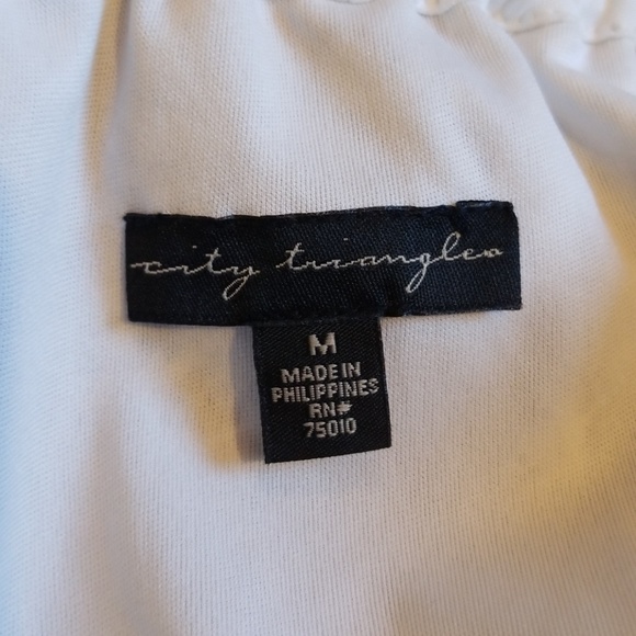 Unity triangle crochet strapless mini dress - Picture 7 of 7